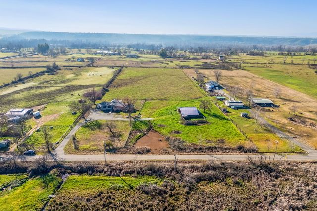 22809 Venzke Road, Cottonwood, CA 96022