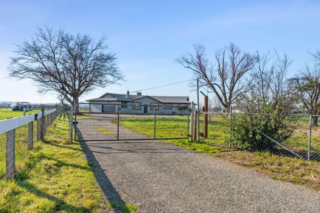 22809 Venzke Road, Cottonwood, CA 96022