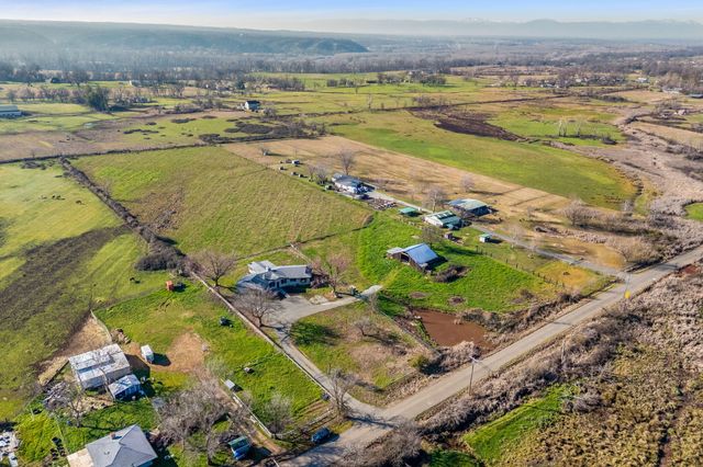 22809 Venzke Road, Cottonwood, CA 96022