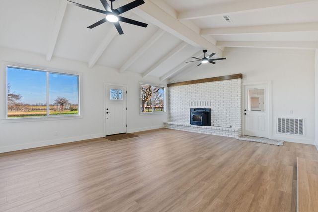 22809 Venzke Road, Cottonwood, CA 96022