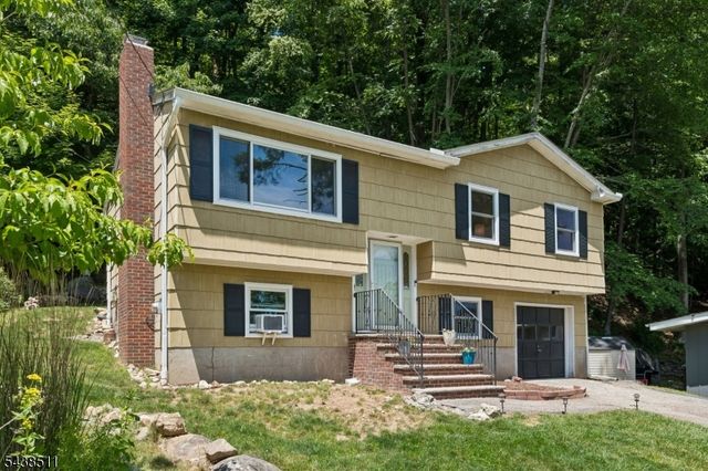 26 Valley View Dr, Rockaway Twp., NJ 07866