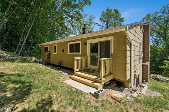 26 Valley View Dr, Rockaway Twp., NJ 07866
