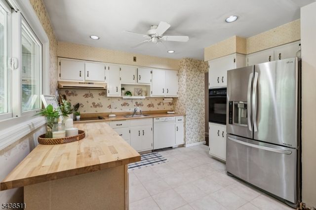26 Valley View Dr, Rockaway Twp., NJ 07866