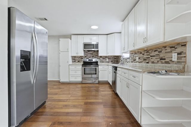 5734 Arthington Street, Houston, TX 77053