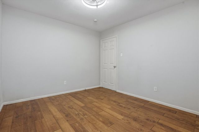 5734 Arthington Street, Houston, TX 77053