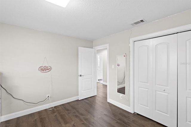 10525 HOMESTEAD DRIVE, Tampa, FL 33618