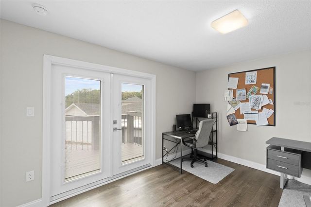 10525 HOMESTEAD DRIVE, Tampa, FL 33618