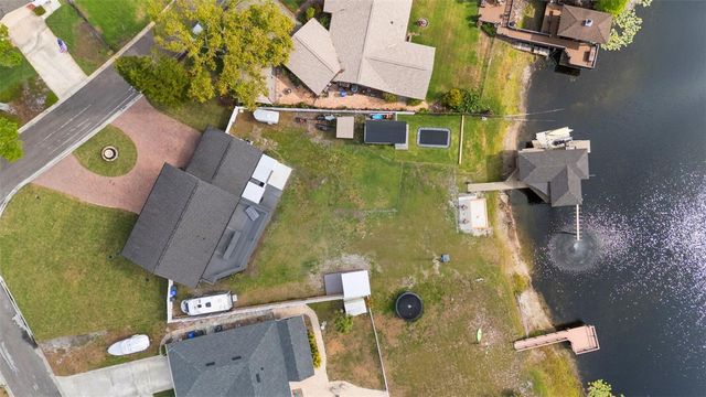 10525 HOMESTEAD DRIVE, Tampa, FL 33618