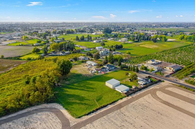 2800 E Linwood Ave, Turlock, CA 95380