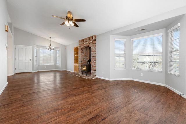 2800 E Linwood Ave, Turlock, CA 95380