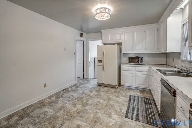 7371 Penrith Dr, Mechanicsville, VA 23116