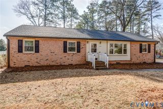 7371 Penrith Dr, Mechanicsville, VA 23116