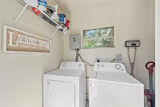 1125 NE 5th Ave 1, Fort Lauderdale, FL 33304