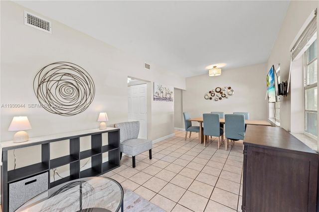 1125 NE 5th Ave 1, Fort Lauderdale, FL 33304