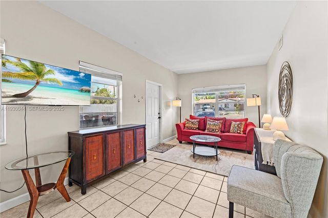 1125 NE 5th Ave 1, Fort Lauderdale, FL 33304