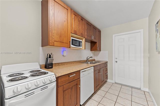 1125 NE 5th Ave 1, Fort Lauderdale, FL 33304