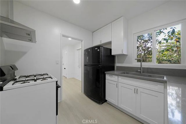 9050 Huntington Drive, San Gabriel, CA 91775