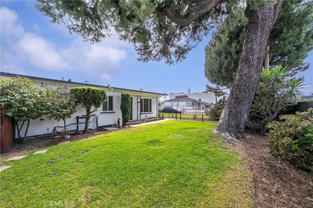 9050 Huntington Drive, San Gabriel, CA 91775