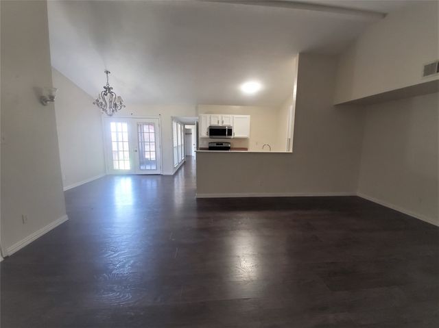 4527 Chapman Street, The Colony, TX 75056