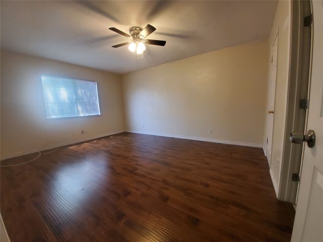 4527 Chapman Street, The Colony, TX 75056