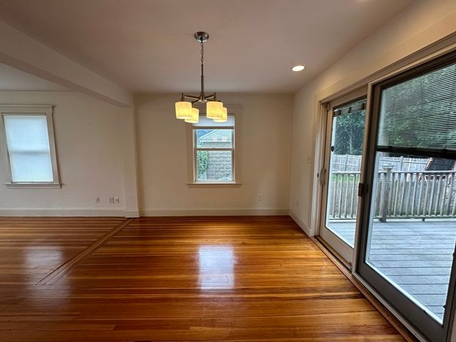 17 Russell Rd, Winchester, MA 01890