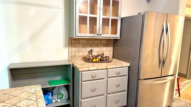 1615 Lorenzo St., Castroville, TX 78009