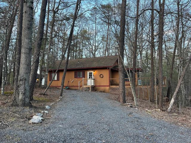 11 PICARD CT, Basye, VA 22810