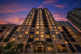 435 W Erie Street P-303, Chicago, IL 60654