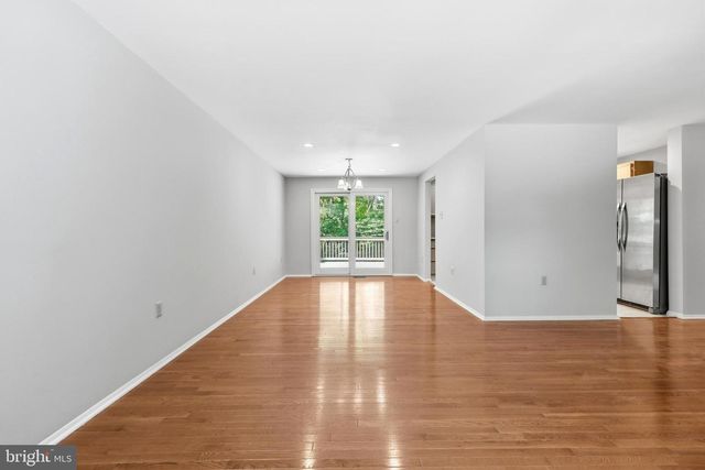 9812 OLEANDER AVE, Vienna, VA 22181