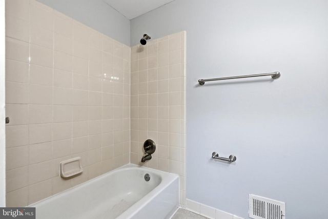 9812 OLEANDER AVE, Vienna, VA 22181