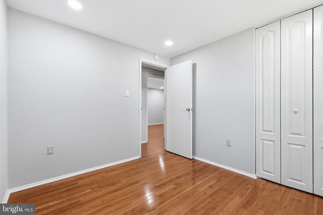 9812 OLEANDER AVE, Vienna, VA 22181