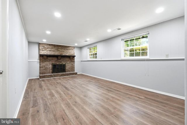 9812 OLEANDER AVE, Vienna, VA 22181