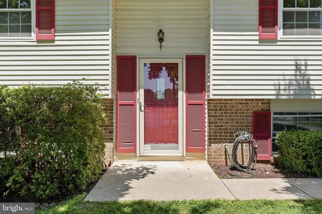 9812 OLEANDER AVE, Vienna, VA 22181