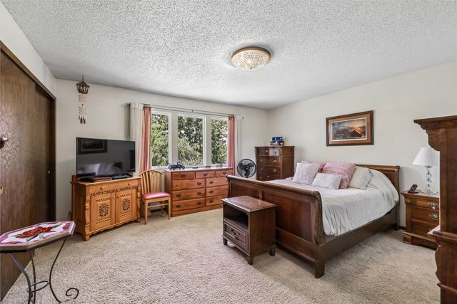 8241 R63 Highway, Indianola, IA 50125