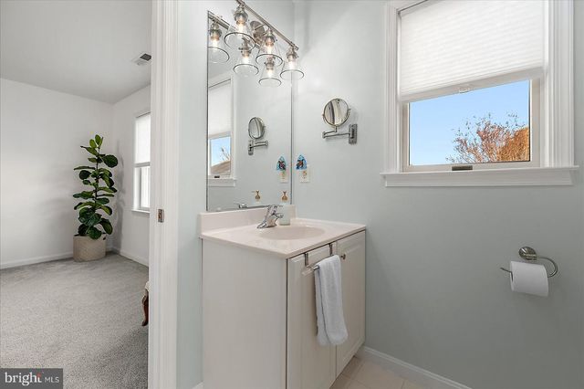 2 CRAB CAY CT, Ocean Pines, MD 21811