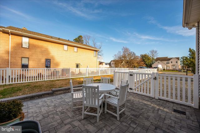 2 CRAB CAY CT, Ocean Pines, MD 21811