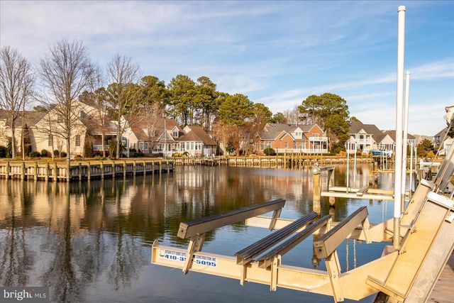 2 CRAB CAY CT, Ocean Pines, MD 21811