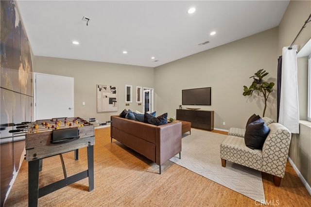 11661 Anderson, Loma Linda, CA 92354