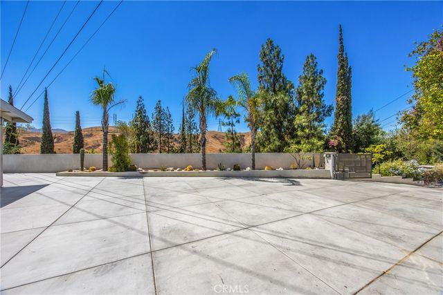 11661 Anderson, Loma Linda, CA 92354