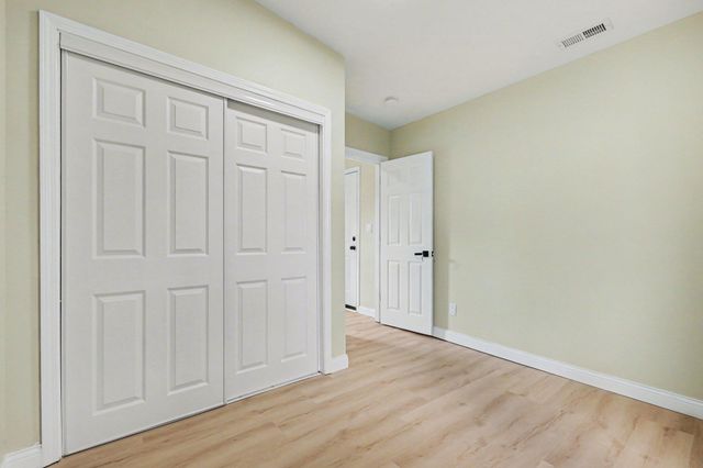 2420 Connecticut Street, Gary, IN 46407