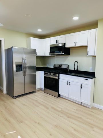 2420 Connecticut Street, Gary, IN 46407