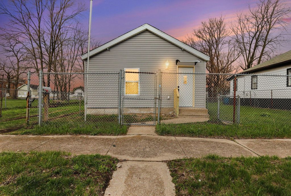 2420 Connecticut Street, Gary, IN 46407