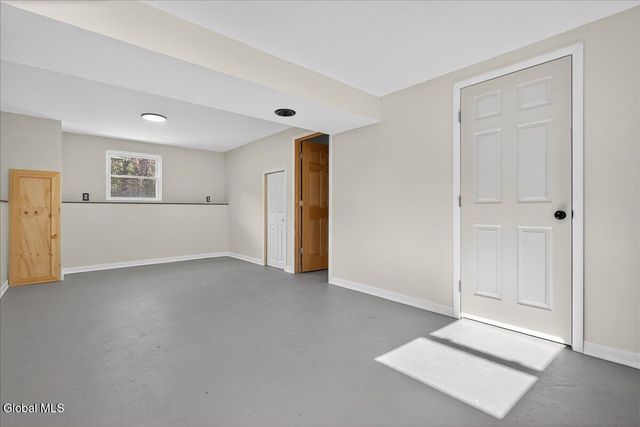 12 Kristan Drive, Milton, NY 12020