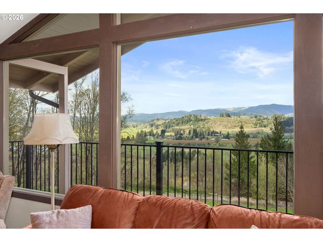 213 BOWEN Rd, Mossyrock, WA 98564