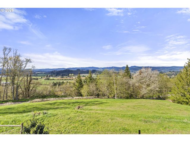 213 BOWEN Rd, Mossyrock, WA 98564