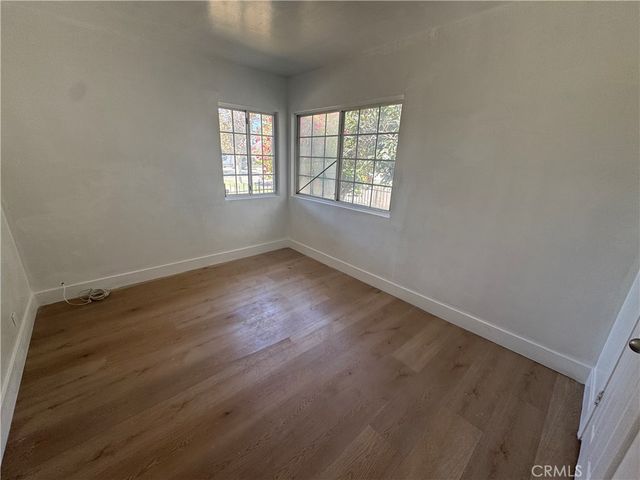 2101 S Sycamore, Santa Ana, CA 92707