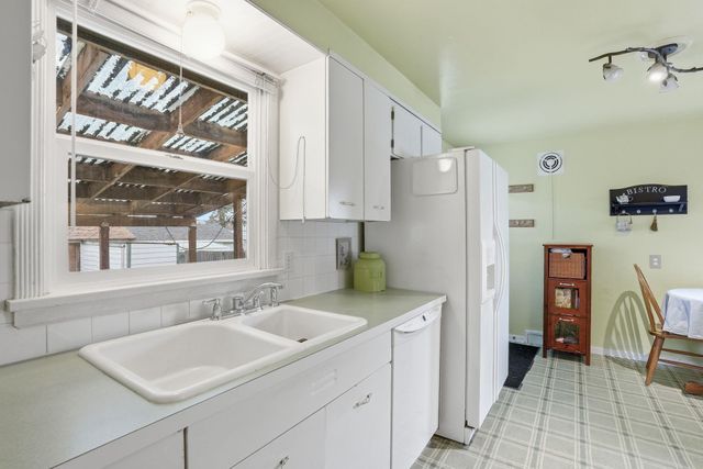 3607 W Rockwell Ave, Spokane, WA 99205