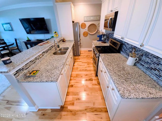 7000 E Yacht Drive B2, Oak Island, NC 28465