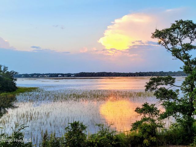 7000 E Yacht Drive B2, Oak Island, NC 28465