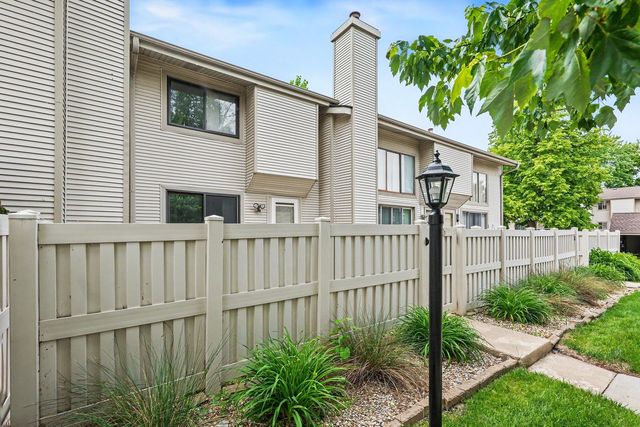 541 Verde Drive, Schaumburg, IL 60173